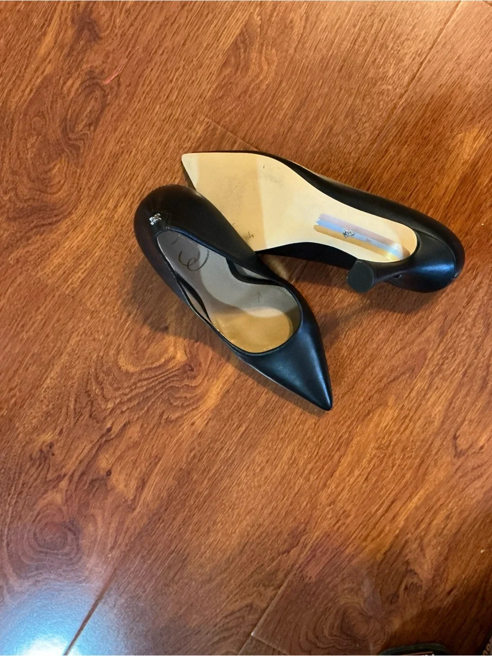 Sam Edelman Black Pointed-Toe Leather Pumps